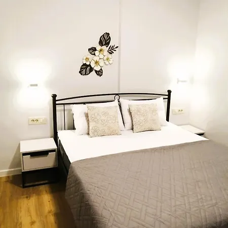 Aelio Deluxe Akrata * Paralia Akratas